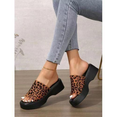 UNIQUE Ladies Mid Heel Wedge Slippers